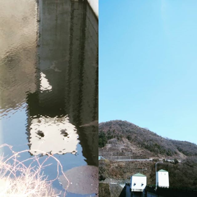 一昨日あまりにお天気がいいので弁当買って四川ダムでランチ左はダムに写っている建物が子鬼に見えるのは私だけ？夫は？？？でした空はあくまで青く#福山神辺#四川ダム #子鬼